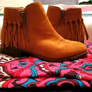 DEPT222 Tan ankle boots
